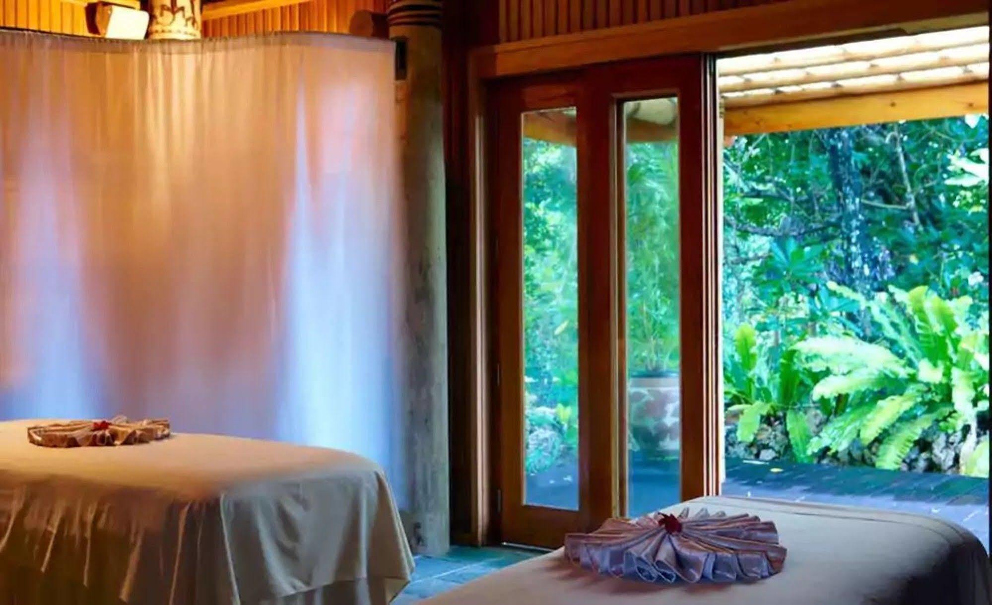 Namale Resort And Spa Savusavu Kültér fotó