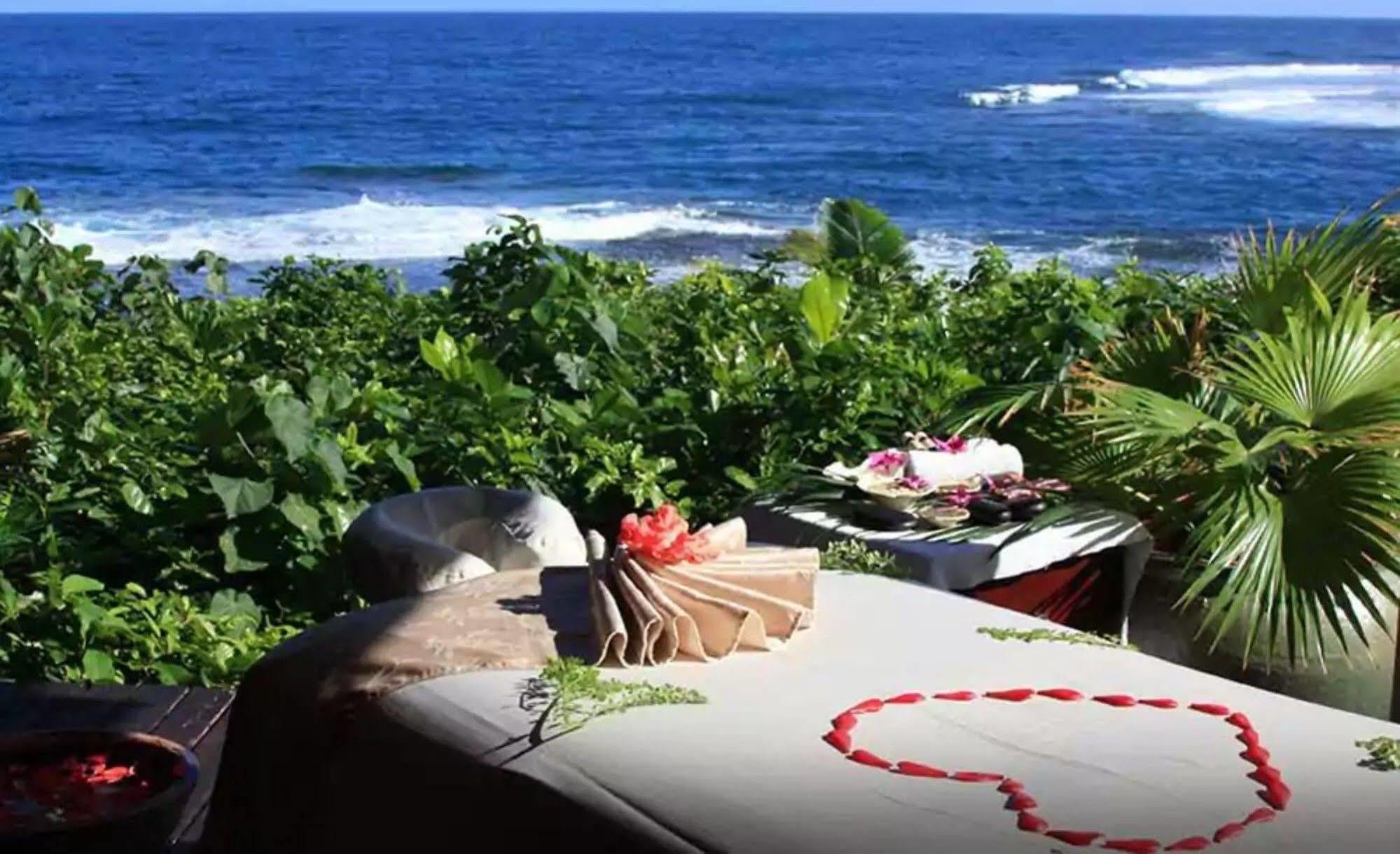 Namale Resort And Spa Savusavu Kültér fotó